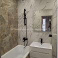 Продам квартиру, Ньютона ул. , 2 кім., 42 м², евроремонт 
