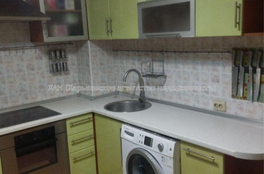 Продам квартиру, Большая Кольцевая ул. , 4  ком., 85 м², евроремонт 