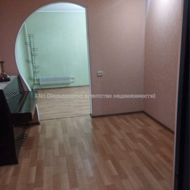 Продам квартиру, Большая Кольцевая ул. , 4  ком., 85 м², евроремонт 