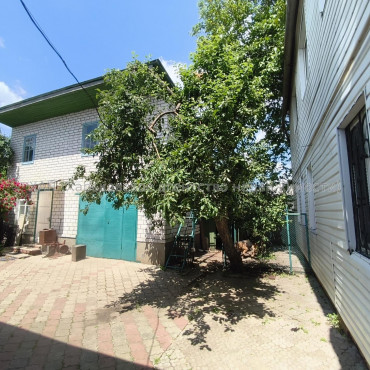 Продам будинок, Заречный пер. , 238 м², 11 соток, косметический ремонт 