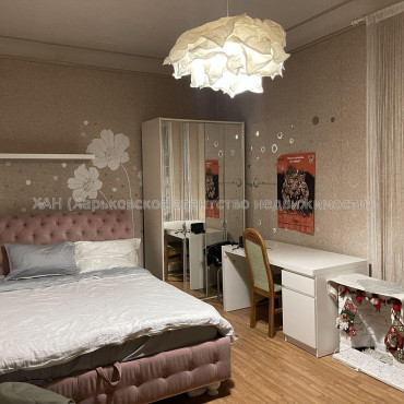 Продам квартиру, Героев Харькова просп. , 3 кім., 75 м², евроремонт 