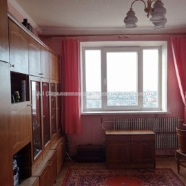 Продам квартиру, Волонтерская ул. , 3 кім., 72 м², косметический ремонт