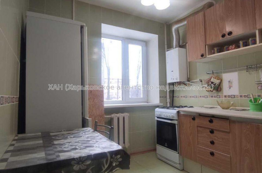 Продам квартиру, Отакара Яроша ул. , 7 , 2 кім., 44 м², советский ремонт 