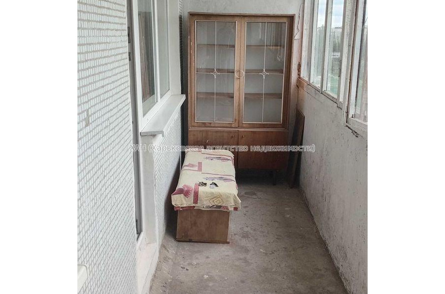 Продам квартиру, 92-й бригады ул. , 1  ком., 38.60 м², косметический ремонт 