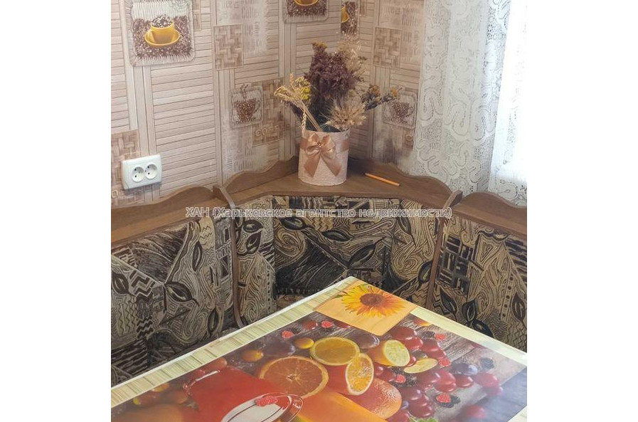 Продам квартиру, 92-й бригады ул. , 1  ком., 38.60 м², косметический ремонт 