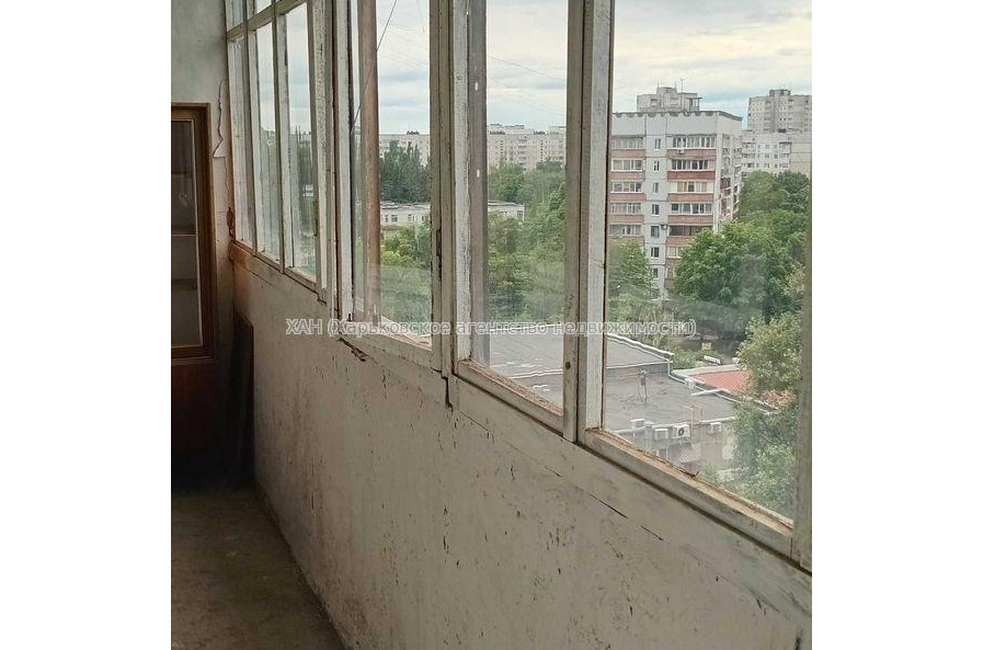 Продам квартиру, 92-й бригады ул. , 1  ком., 38.60 м², косметический ремонт 