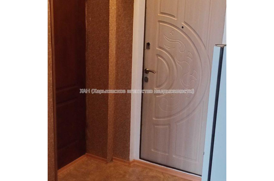 Продам квартиру, 92-й бригады ул. , 1  ком., 38.60 м², косметический ремонт 