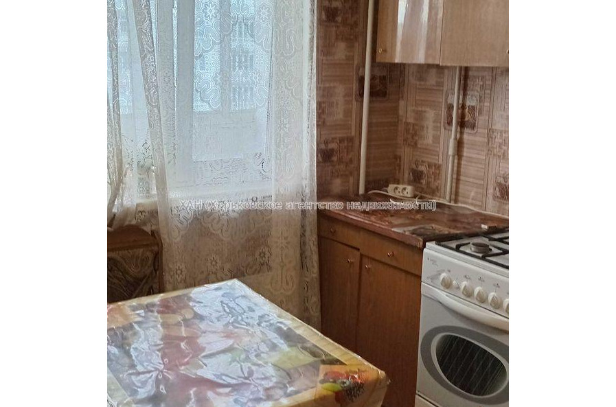 Продам квартиру, 92-й бригады ул. , 1  ком., 38.60 м², косметический ремонт 