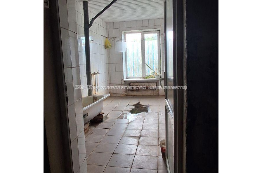 Продам квартиру, Библика ул. , 1 кім., 12 м², косметический ремонт 