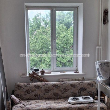 Продам квартиру, Библика ул. , 1 кім., 12 м², косметический ремонт 