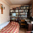 Продам квартиру, Защитников Неба ул. , 2  ком., 44 м², советский ремонт 