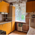 Продам квартиру, Защитников Неба ул. , 2  ком., 44 м², советский ремонт 