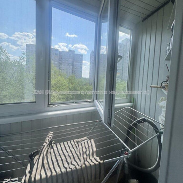 Продам квартиру, Библика ул. , 2  ком., 47 м², косметический ремонт 