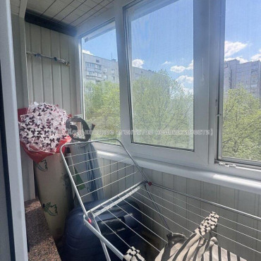 Продам квартиру, Библика ул. , 2  ком., 47 м², косметический ремонт 