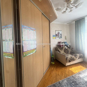 Продам квартиру, Библика ул. , 2  ком., 47 м², косметический ремонт 