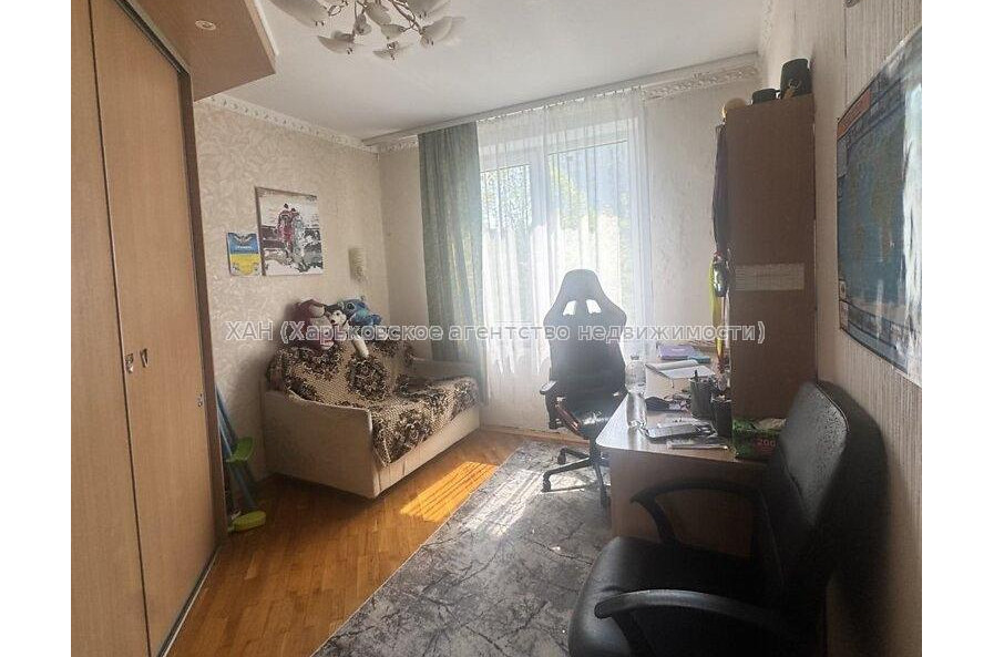 Продам квартиру, Библика ул. , 2  ком., 47 м², косметический ремонт 