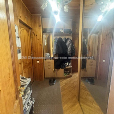 Продам квартиру, Библика ул. , 2  ком., 47 м², косметический ремонт 