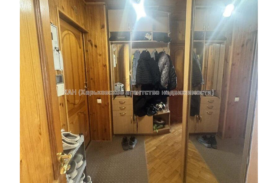 Продам квартиру, Библика ул. , 2  ком., 47 м², косметический ремонт 