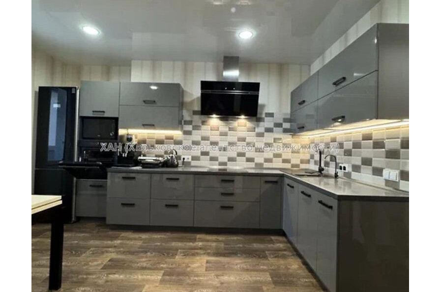Продам квартиру, Георгия Тарасенко ул. , 1 кім., 40.20 м², евроремонт 
