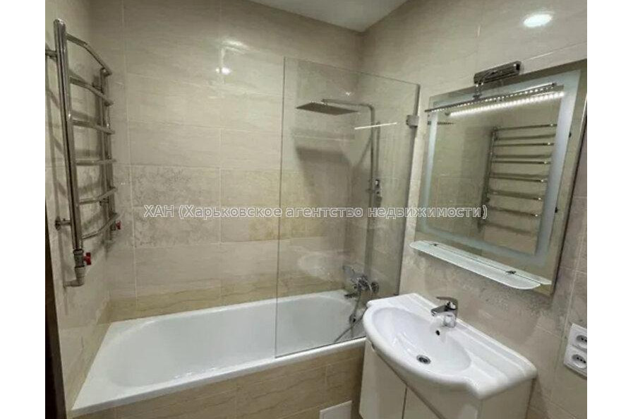 Продам квартиру, Георгия Тарасенко ул. , 1 кім., 40.20 м², евроремонт 