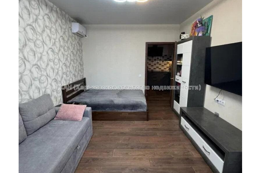 Продам квартиру, Георгия Тарасенко ул. , 1 кім., 40.20 м², евроремонт 