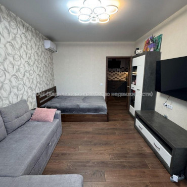 Продам квартиру, Георгия Тарасенко ул. , 1 кім., 40.20 м², евроремонт 
