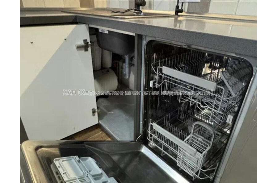 Продам квартиру, Георгия Тарасенко ул. , 1 кім., 40.20 м², евроремонт 
