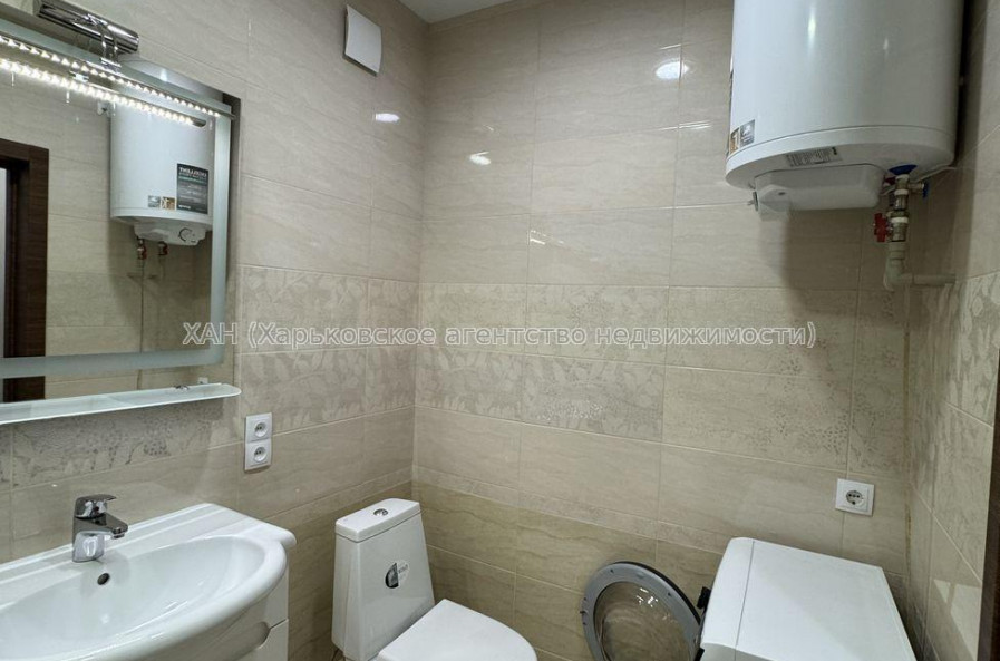Продам квартиру, Георгия Тарасенко ул. , 1 кім., 40.20 м², евроремонт 