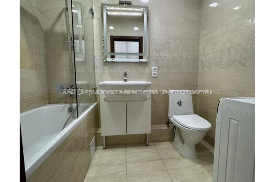 Продам квартиру, Георгия Тарасенко ул. , 1 кім., 40.20 м², евроремонт 
