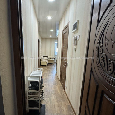 Продам квартиру, Георгия Тарасенко ул. , 1 кім., 40.20 м², евроремонт 
