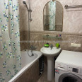 Продам квартиру, Героев Харькова просп. , 2 кім., 61.50 м², капитальный ремонт 