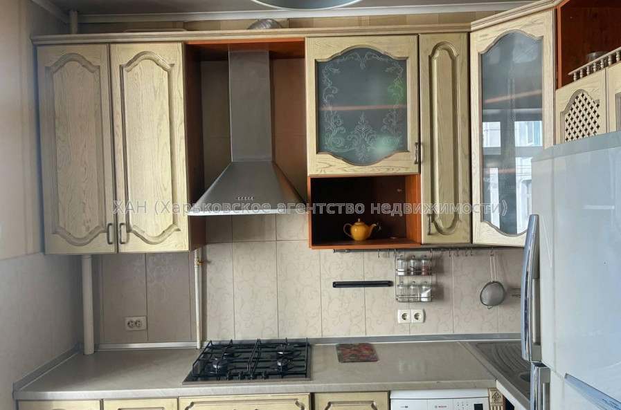 Продам квартиру, Героев Харькова просп. , 2 кім., 61.50 м², капитальный ремонт 