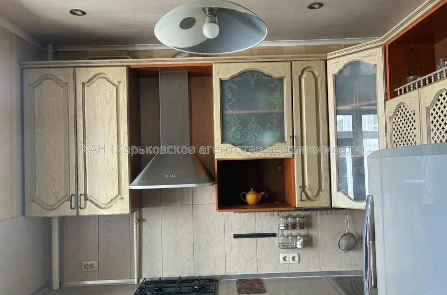 Продам квартиру, Героев Харькова просп. , 2 кім., 61.50 м², капитальный ремонт 