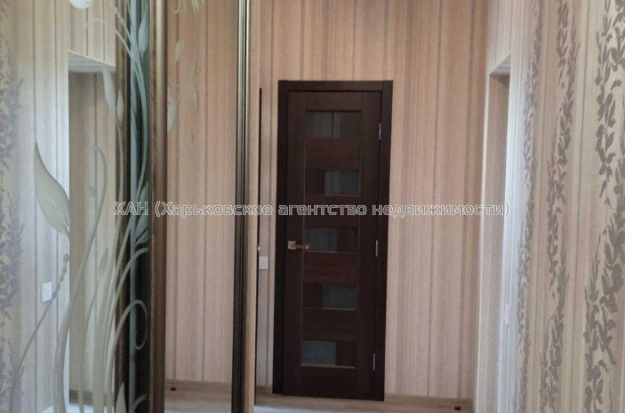 Продам квартиру, Победы просп. , 1 кім., 41 м², косметический ремонт 