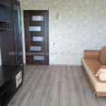 Продам квартиру, Победы просп. , 1 кім., 41 м², косметический ремонт 