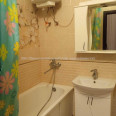 Продам квартиру, Победы просп. , 1 кім., 41 м², косметический ремонт 