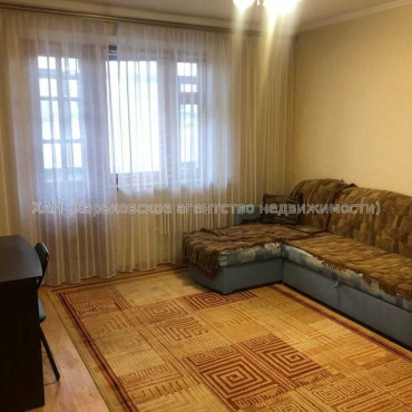 Продам квартиру, Единства ул. , 1 кім., 43 м², косметический ремонт 