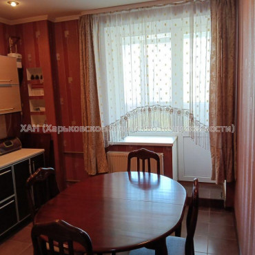 Продам квартиру, Соборности Украины ул. , 1 кім., 51 м², евроремонт 