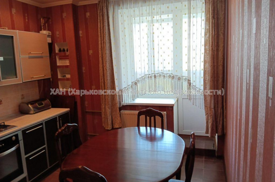 Продам квартиру, Соборности Украины ул. , 1 кім., 51 м², евроремонт 