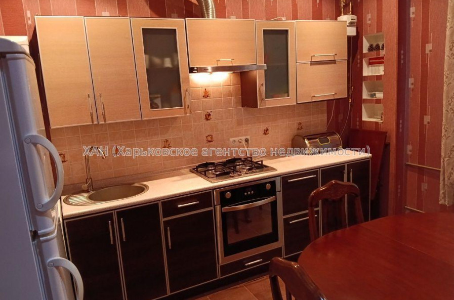Продам квартиру, Соборности Украины ул. , 1 кім., 51 м², евроремонт 