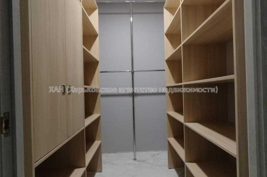 Продам квартиру, Победы просп. , 1 кім., 48 м², евроремонт 