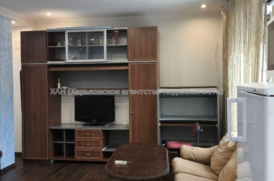 Сдам квартиру, Воробьева ул. , 2  ком., 48 м², капитальный ремонт 