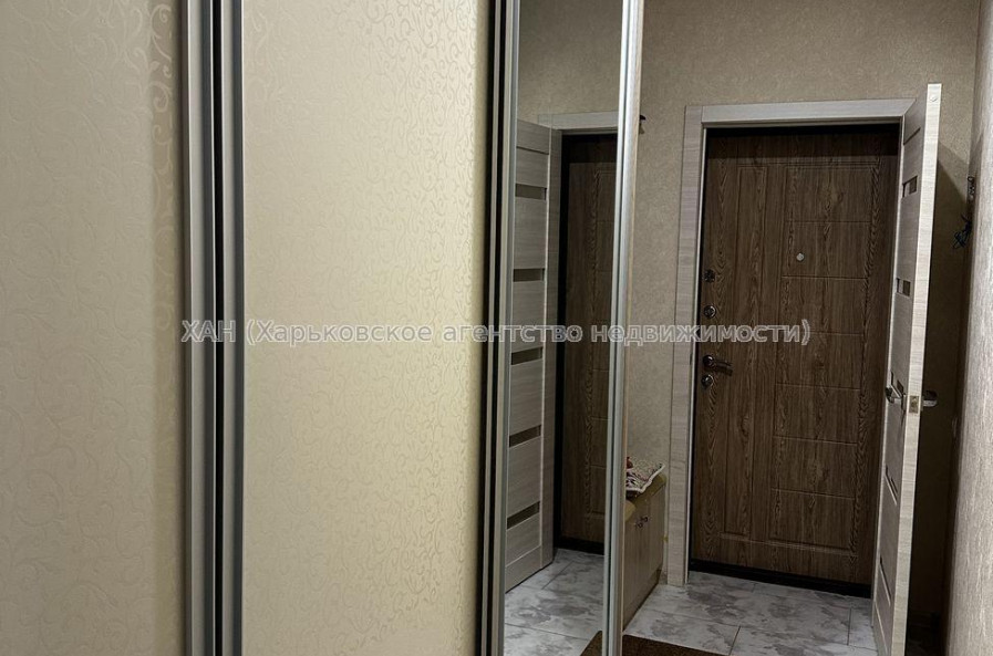 Продам квартиру, Библика ул. , 3 кім., 63 м², капитальный ремонт 