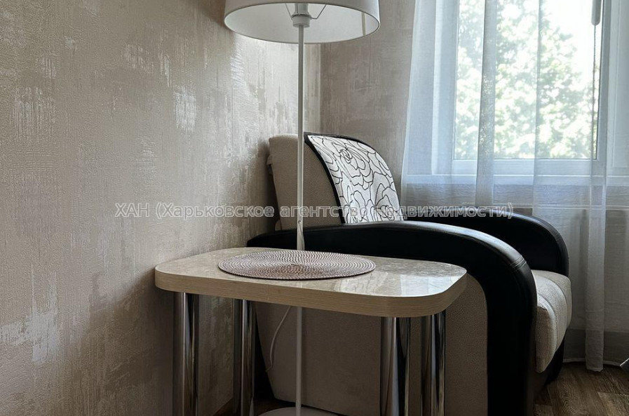 Продам квартиру, Библика ул. , 3 кім., 63 м², капитальный ремонт 