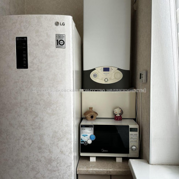 Продам квартиру, Библика ул. , 3 кім., 63 м², капитальный ремонт 