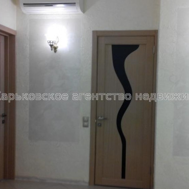 Продам квартиру, Петра Болбочана ул. , 3  ком., 111 м², капитальный ремонт 