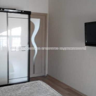 Продам квартиру, Петра Болбочана ул. , 3  ком., 111 м², капитальный ремонт 