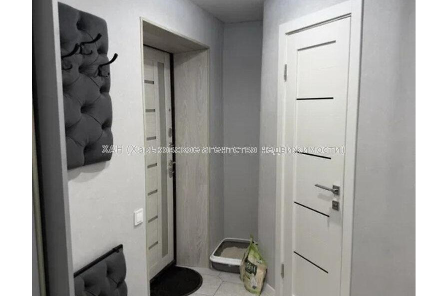 Продам квартиру, Садовый пер. , 2 кім., 45.10 м², евроремонт 