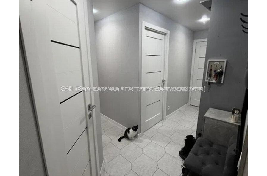 Продам квартиру, Садовый пер. , 2 кім., 45.10 м², евроремонт 