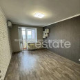 Продам квартиру, Садовый пер. , 2 кім., 45.10 м², евроремонт 